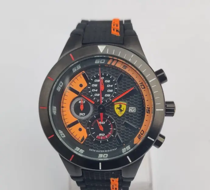 Ferrari (orange)